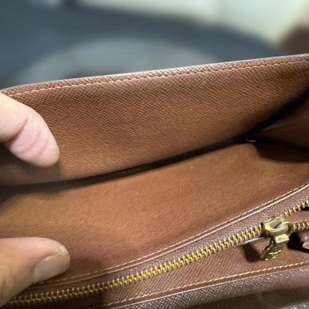 ⑧☆良品☆カード6枚タイプ♪サラ長財布