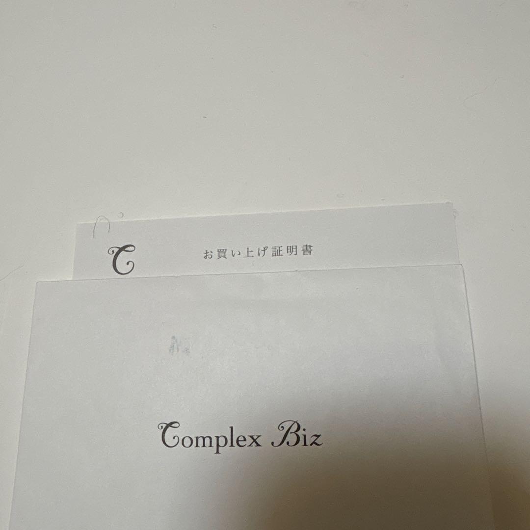 コンプレックスビズ　リボン　バレッタ　極美品 スワロフスキー　ホワイト