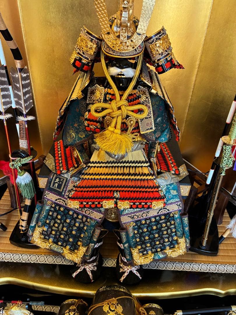 五月人形 武士の鎧 収納箱付き