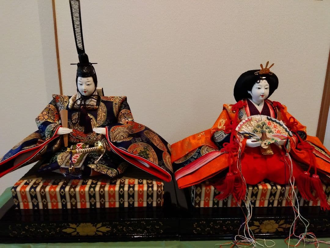 雛人形 お内裏様と三人官女