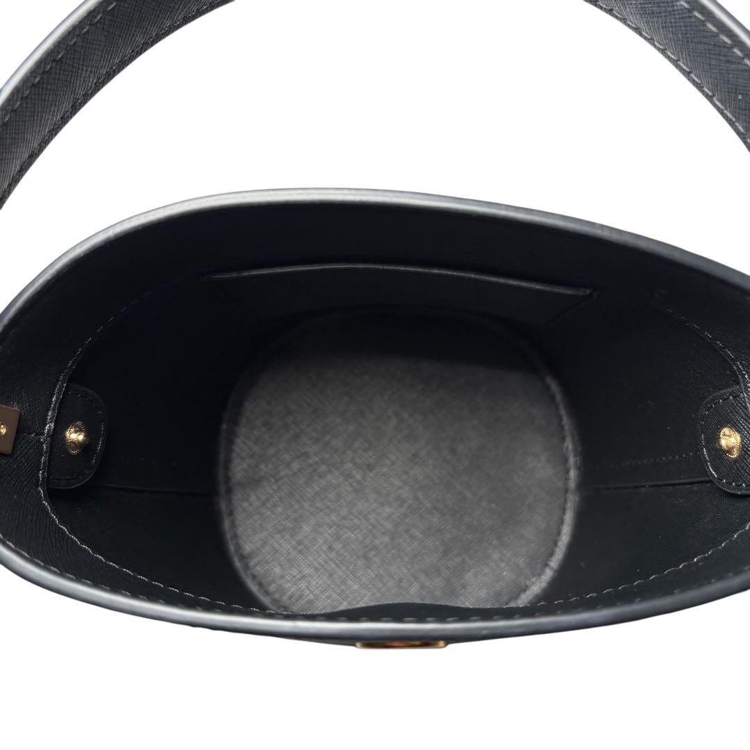 トリーバーチ　ロビンソン　ミニバケット　2way ショルダーバッグ　バケツ型