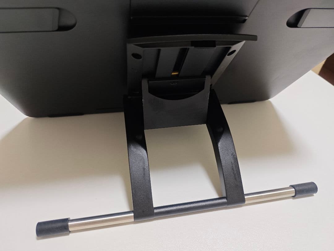 Wacom Cintiq16 FHD DTK-1660K1D 液晶ペンタブレット