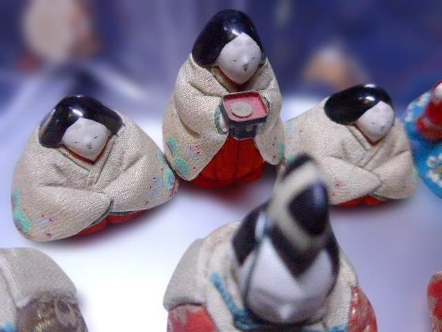 必見です。昭和初期の春山雛の最上級のお雛様です。揃いです