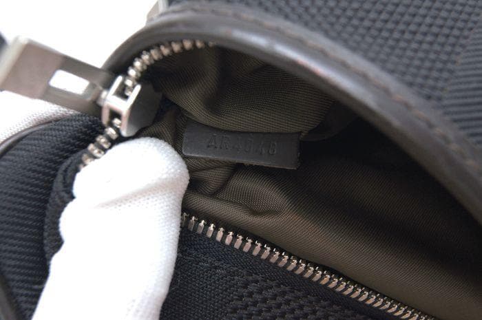 ✨極美品✨Louis Vuitton ブラック ショルダーバッグ