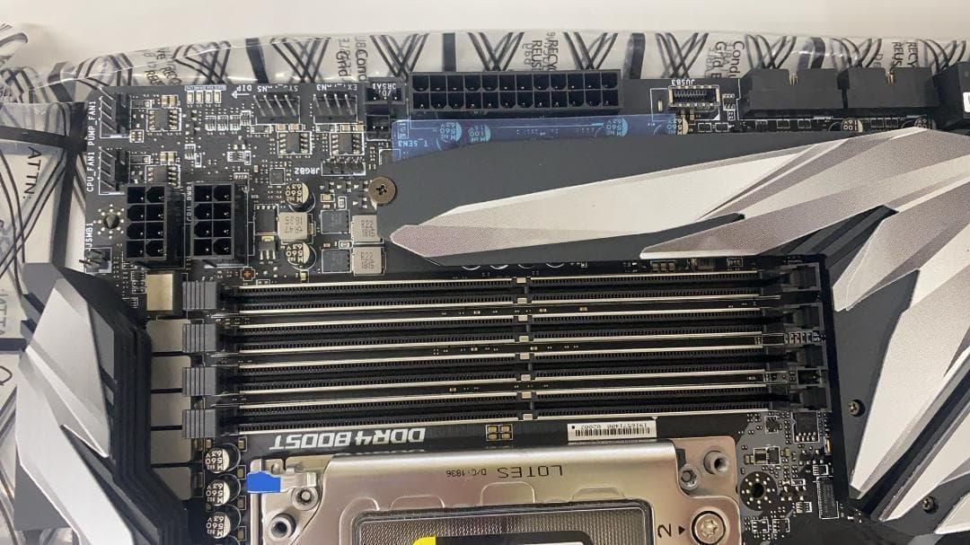 MSI MEG X399 CREATION E-ATX マザーボード