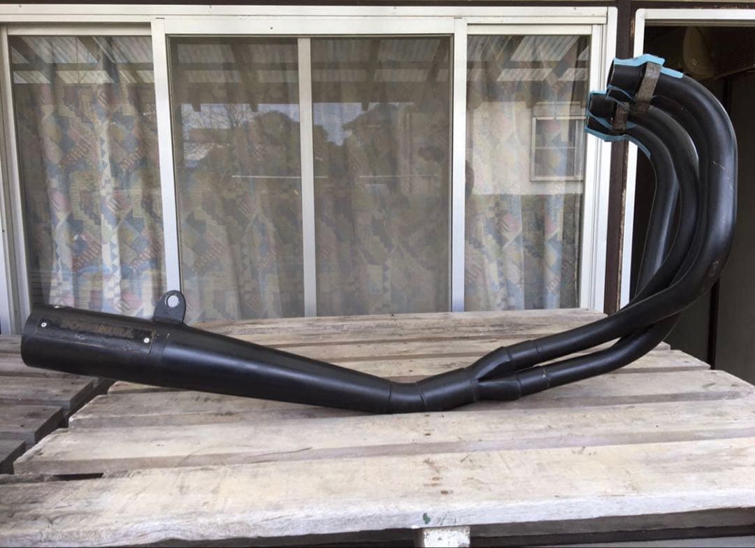 ゼファー400 マフラー ヨシムラ