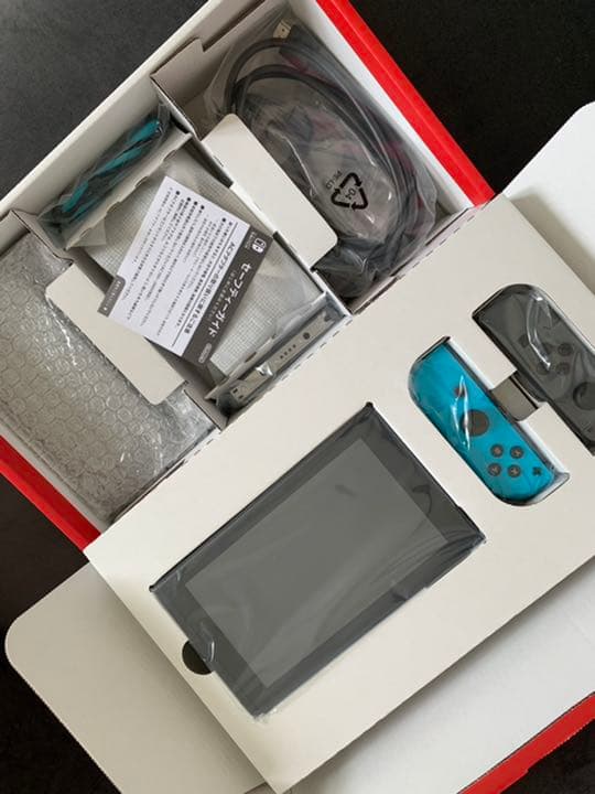 Nintendo Switch 中古 新モデル 限定カスタマイズ版
