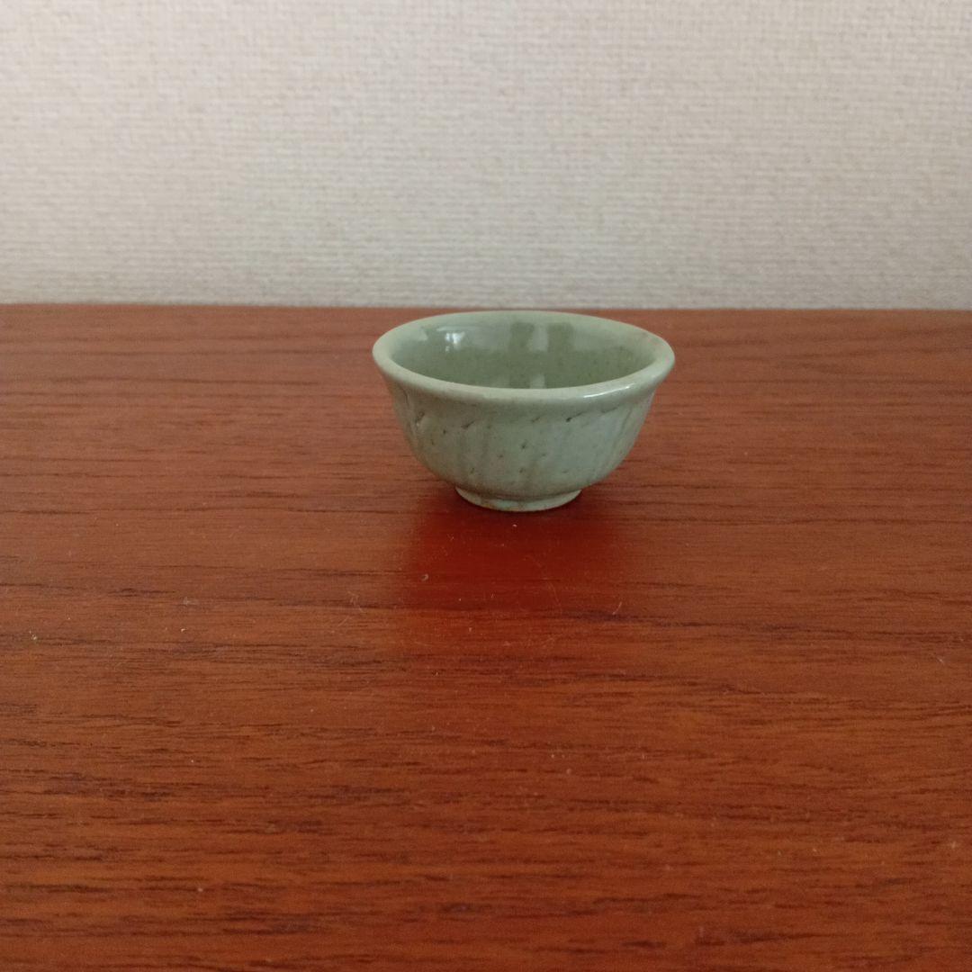 真清水蔵六　青磁　盃　（古唐津、李朝、高麗）