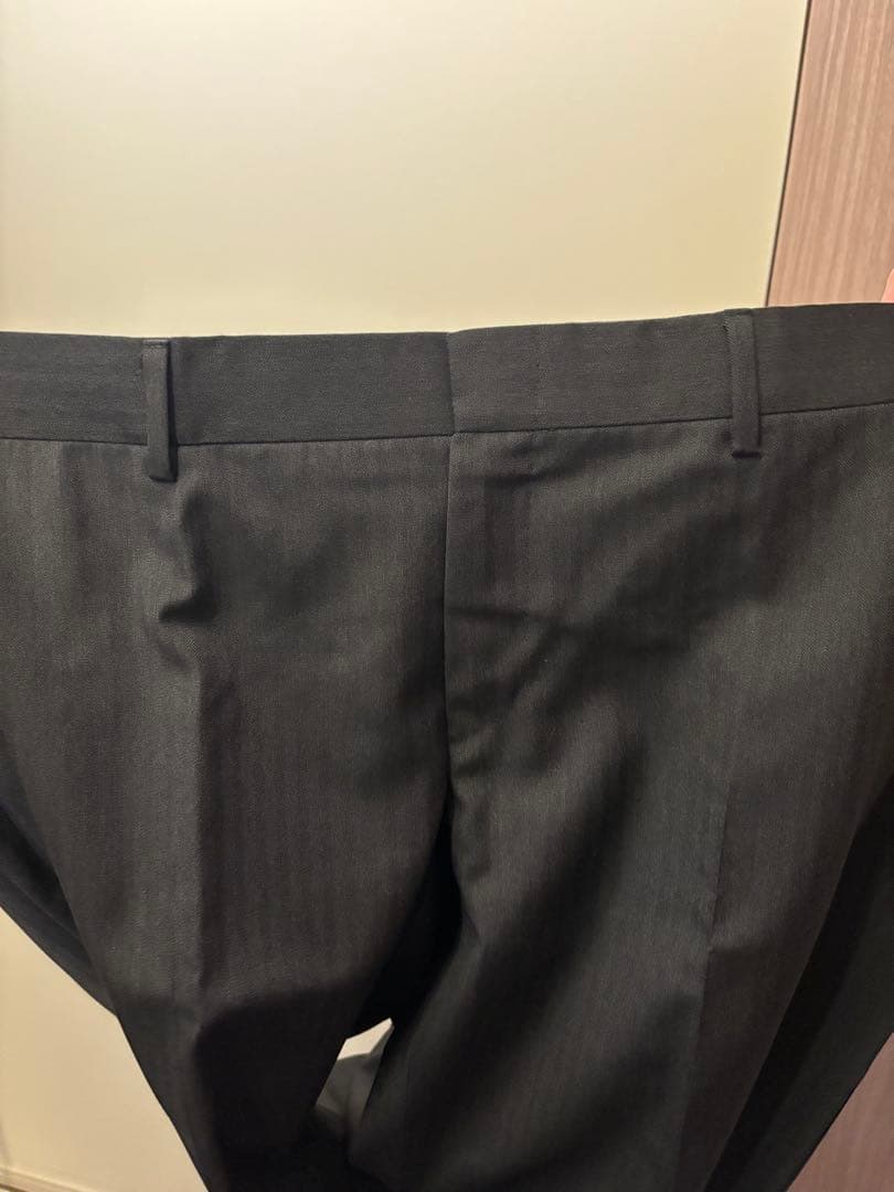 未使用　GUCCI ダークグレー スーツ　セットアップ