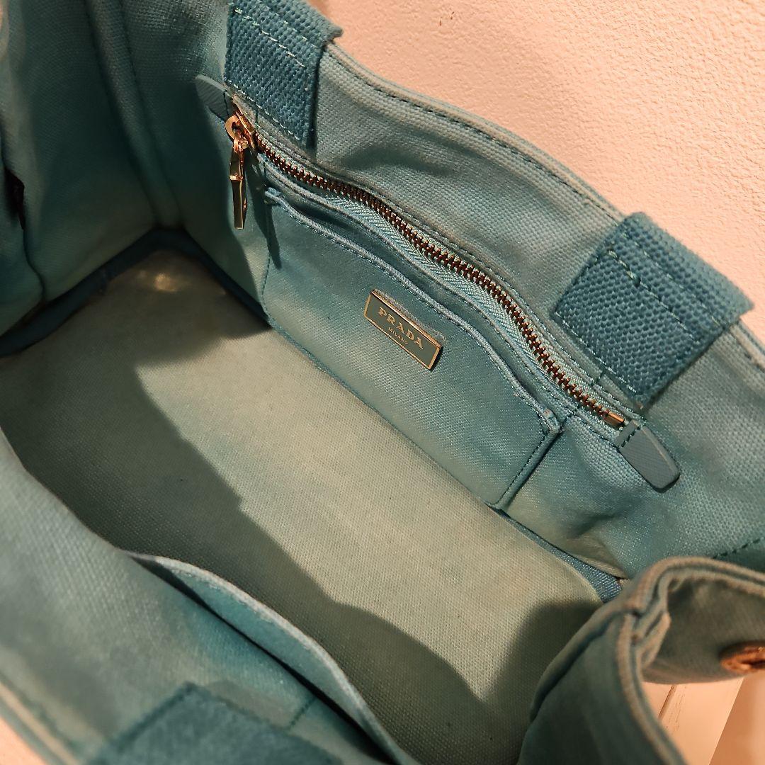 tomo です PRADA　カナパSサイズ ターコイズ