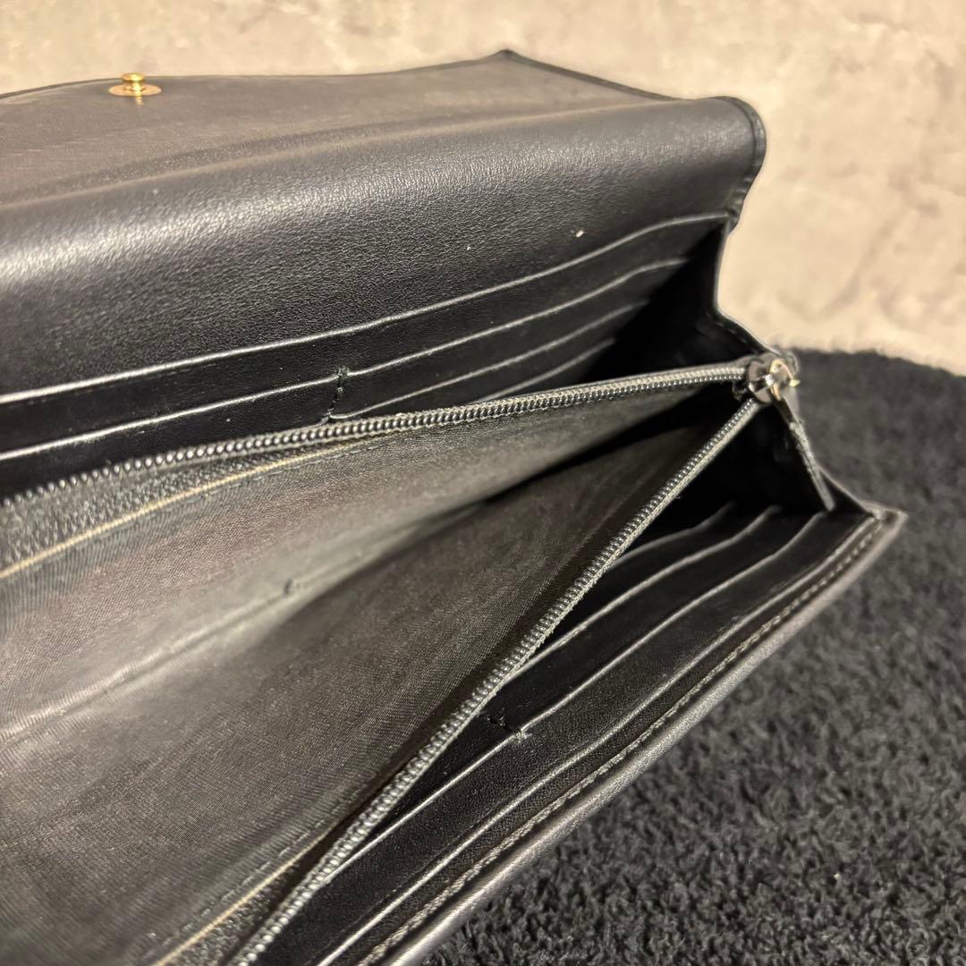 美品 GUCCI シマ インターロッキング フラップ ブラック 長財布