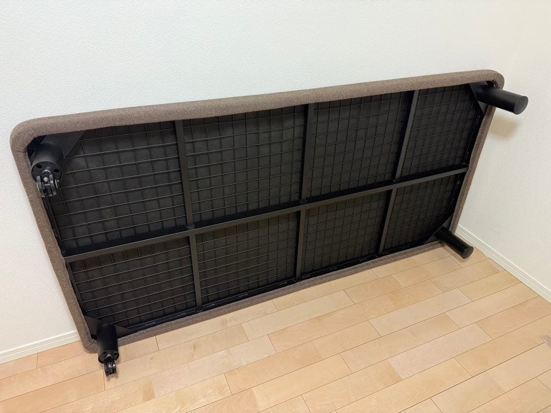 美品　ベッドフレーム　ホテル採用　ベッド スチールボトム S(シングル)サイズ