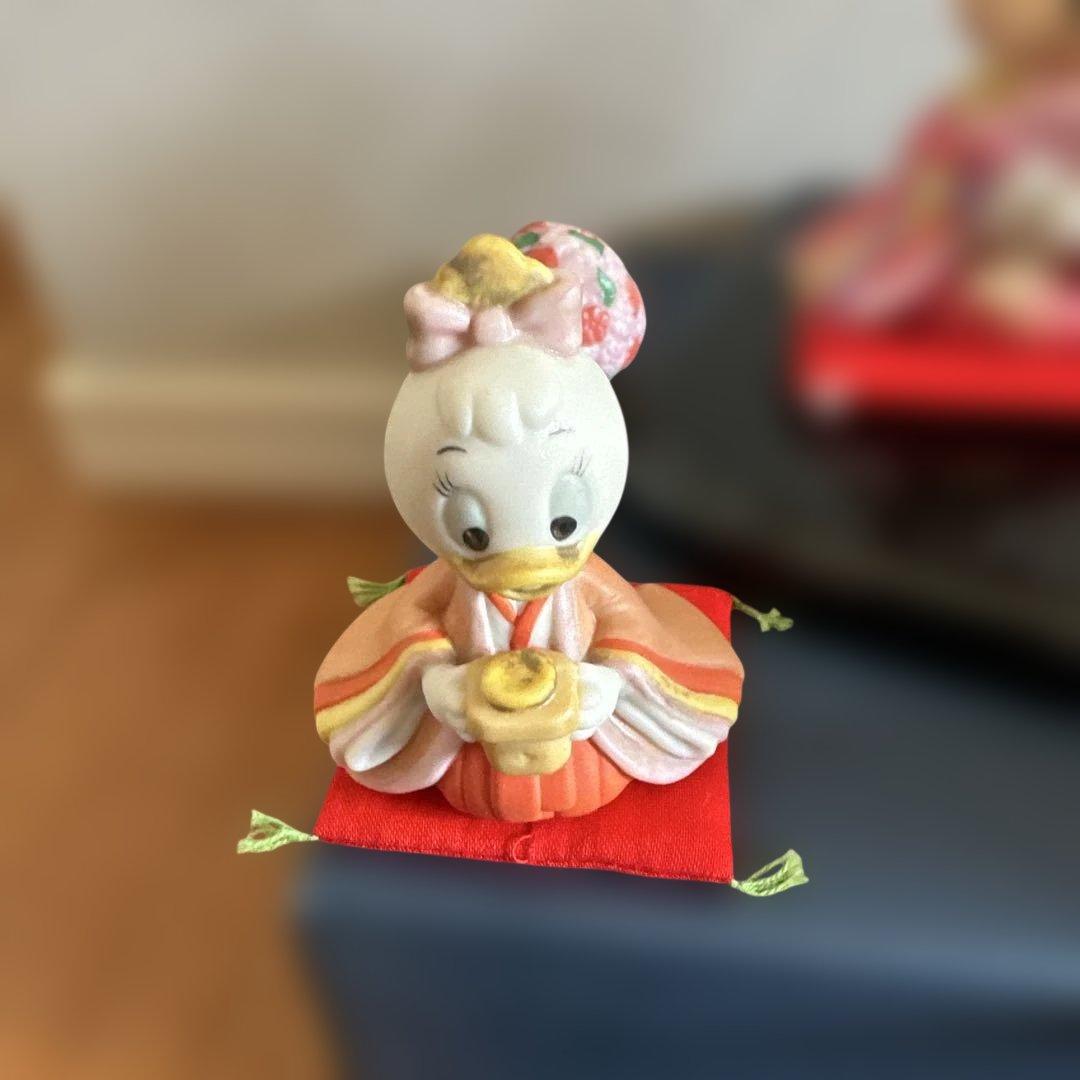 雛人形セット ミッキー ミニー ドナルド デイジー　陶器　お雛様　可愛い