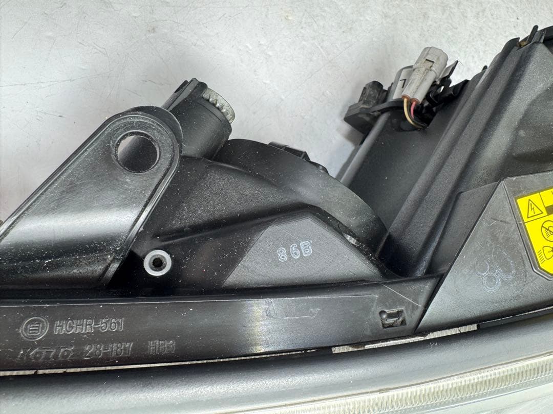 トヨタエスティマ50系前期AFS付きHIDヘッドライト ACR50W28-187