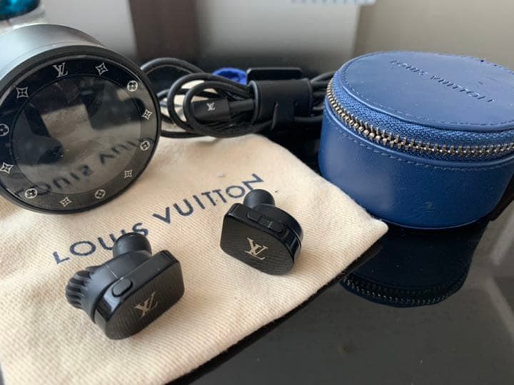 LOUIS VUITTON イヤフォン