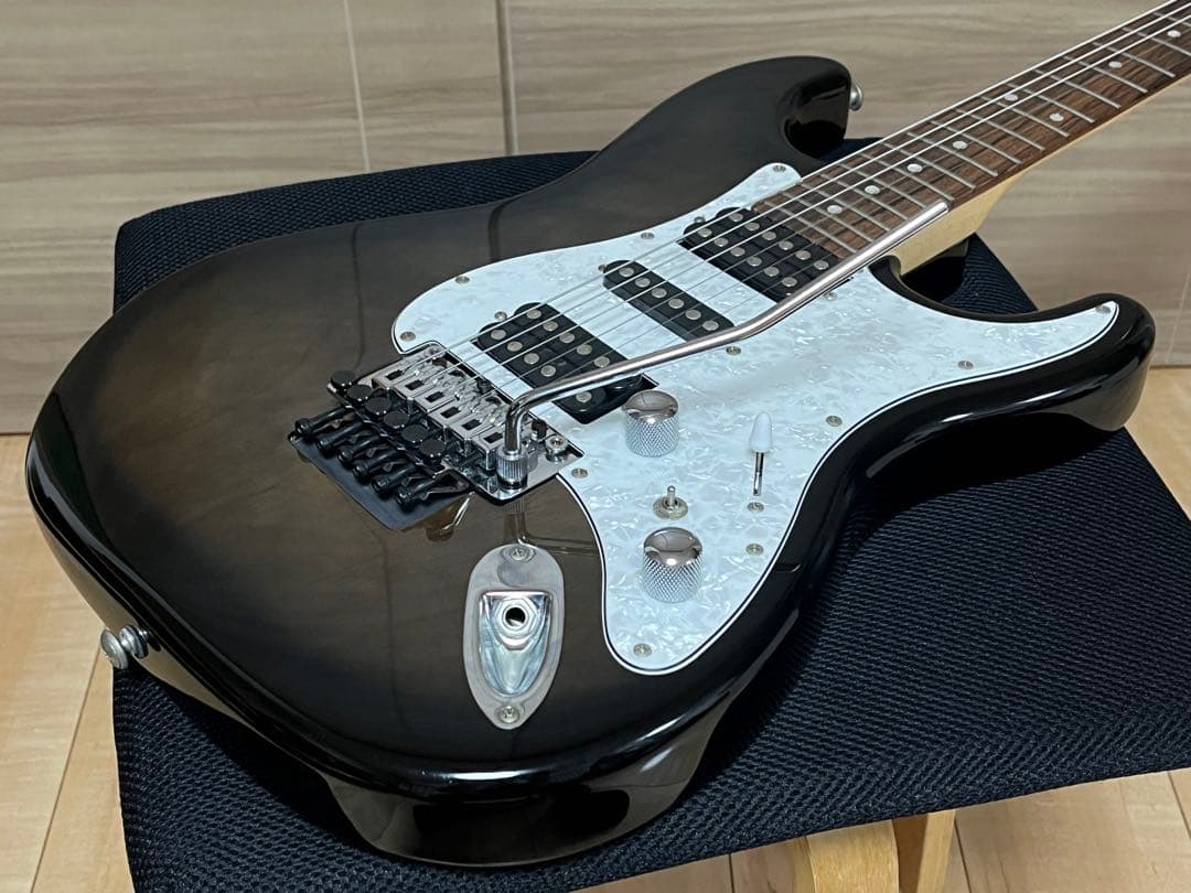 ★美品 Laid Back エレキギター RST-300F フロイドローズ