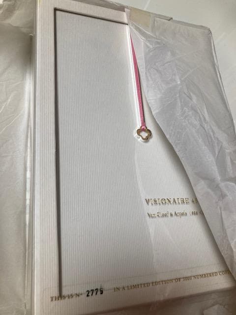 VISIONAIRE 第48号MAGIC Van Cleef & Arpels