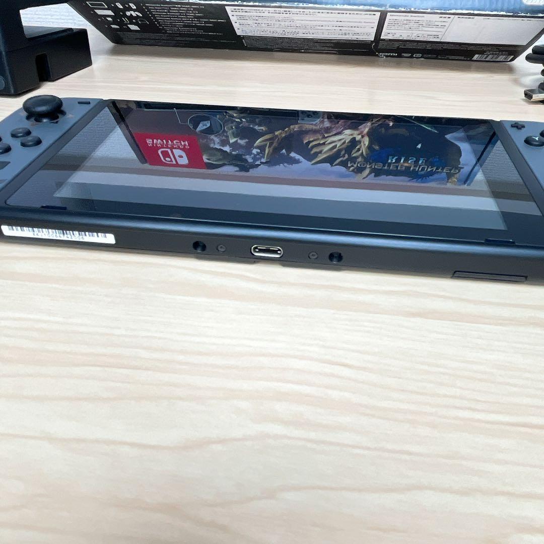 【美品】Switch本体 モンスターハンターライズ スペシャルエディション