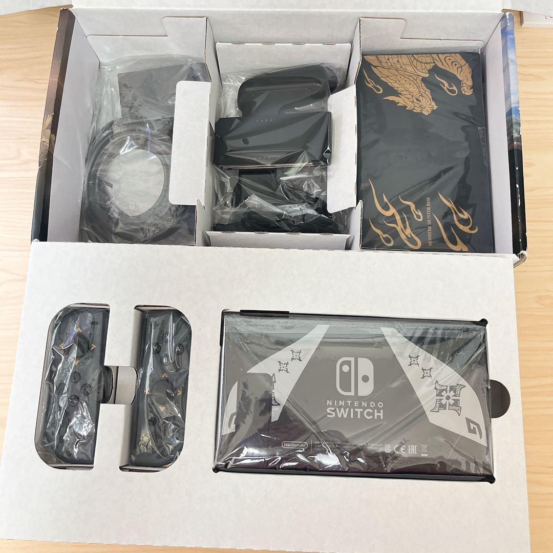 【美品】Switch本体 モンスターハンターライズ スペシャルエディション
