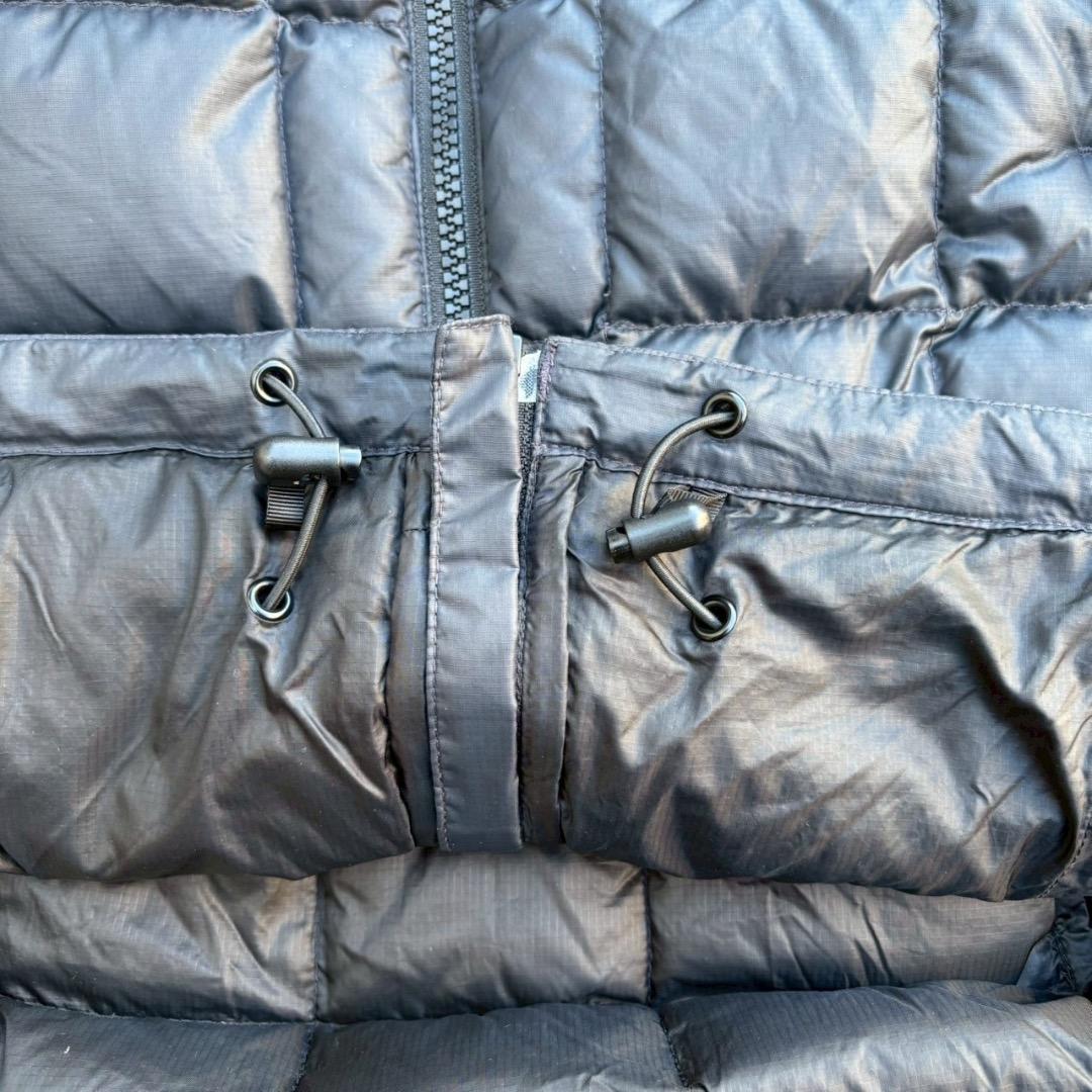 BURTON ak バートン ダウンジャケット ドローコード　フード取り外し可能