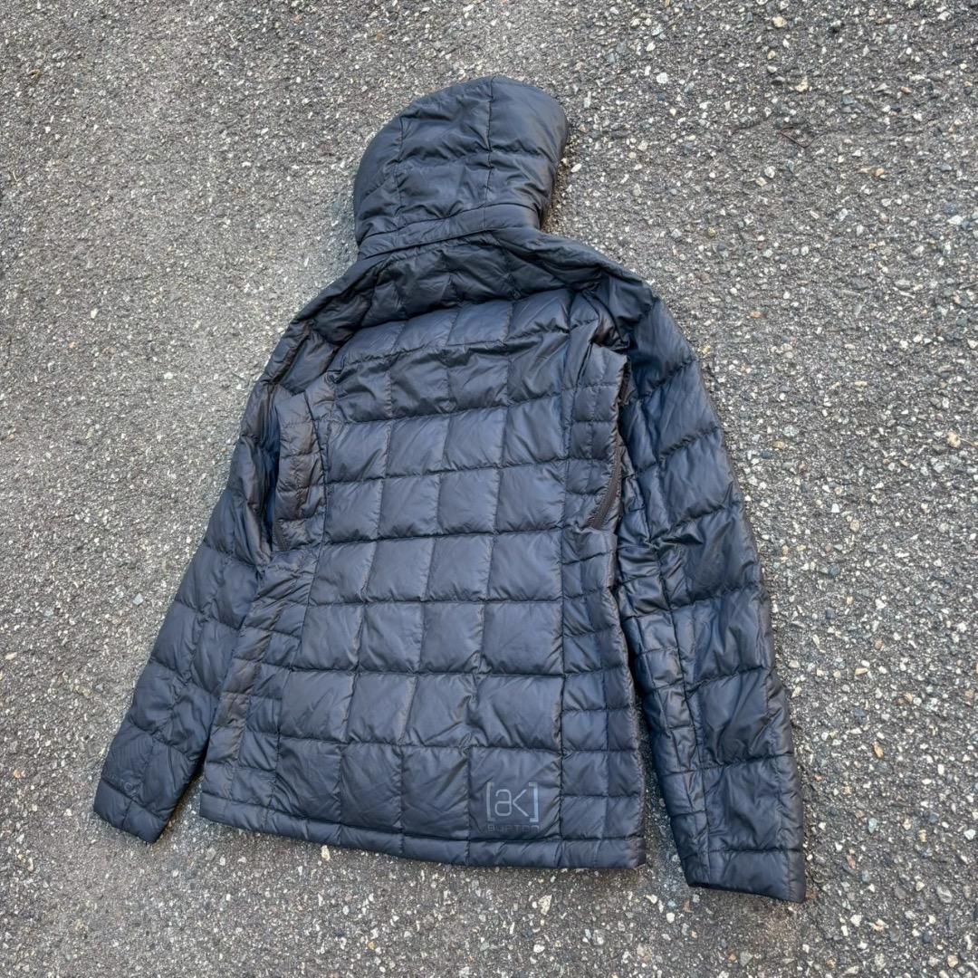 BURTON ak バートン ダウンジャケット ドローコード　フード取り外し可能