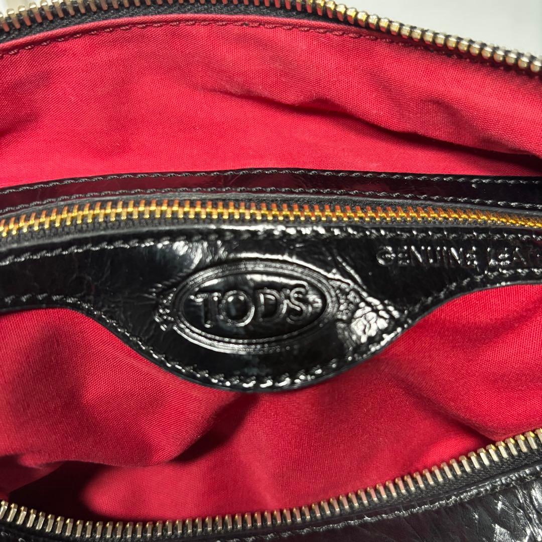 トッズ ショルダーバッグ トートバッグ 肩掛け ゴールド金具 レザー ブラック