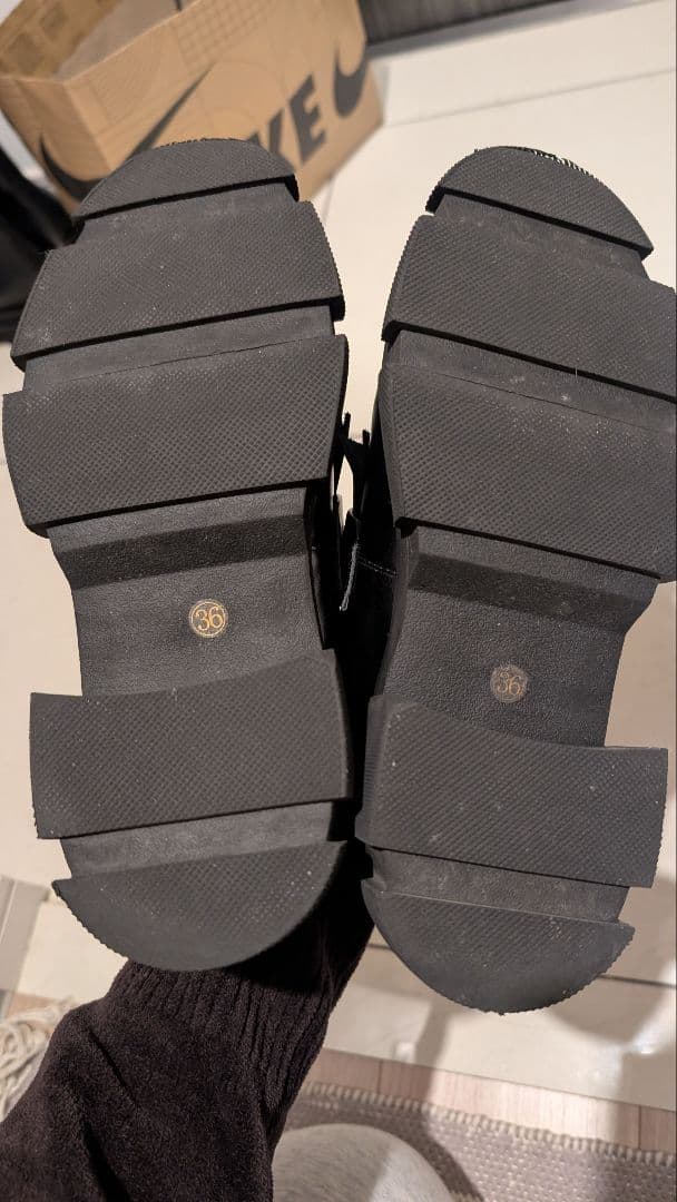 MANA フリンジ ローファー 厚底