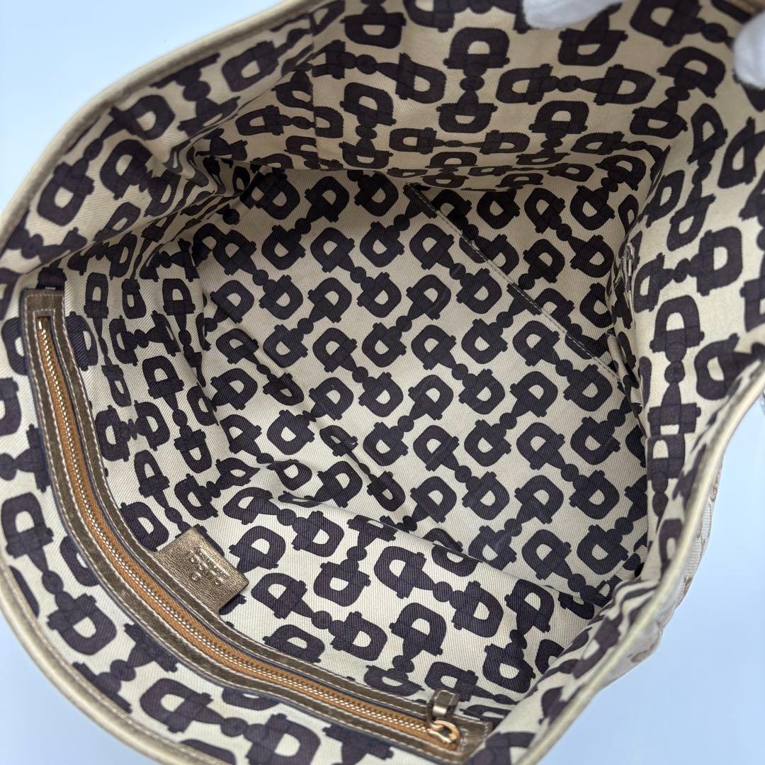 グッチ トートバッグ 肩掛け GGキャンバス シェリーライン ロゴ金具