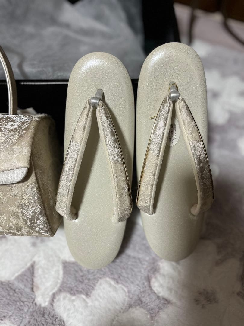 期間限定お値下げ！正絹帯地の一輪館の礼装用草履・バッグセット