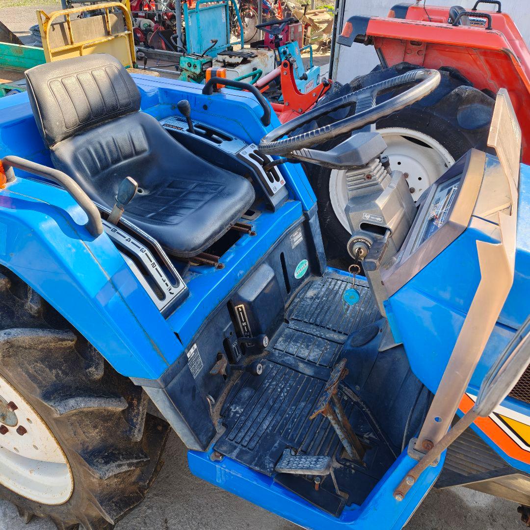 イセキ　TU185F トラクター ISEKI 4WD ディーゼル 可動品