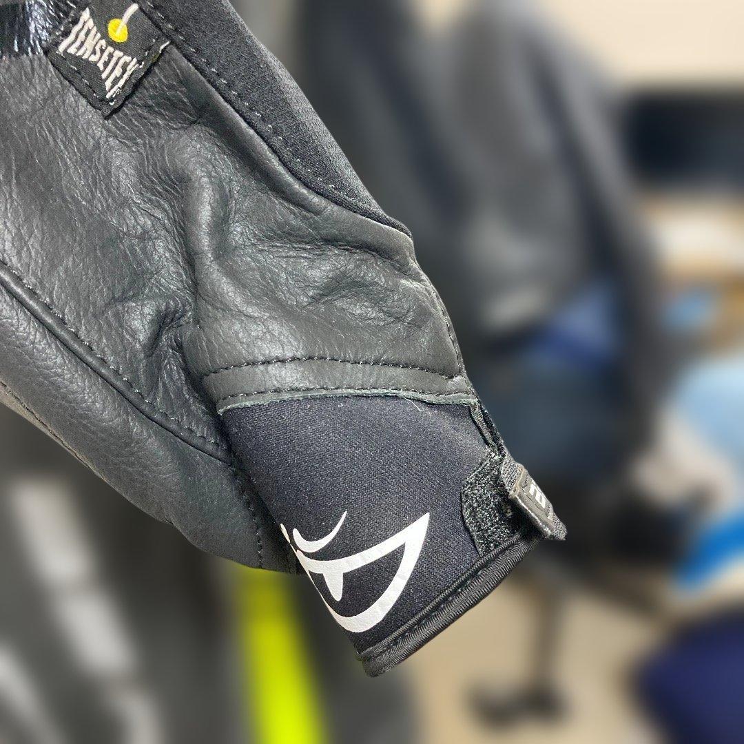 BERIK R2 レーシング革ツナギ LS1-171334N-BK