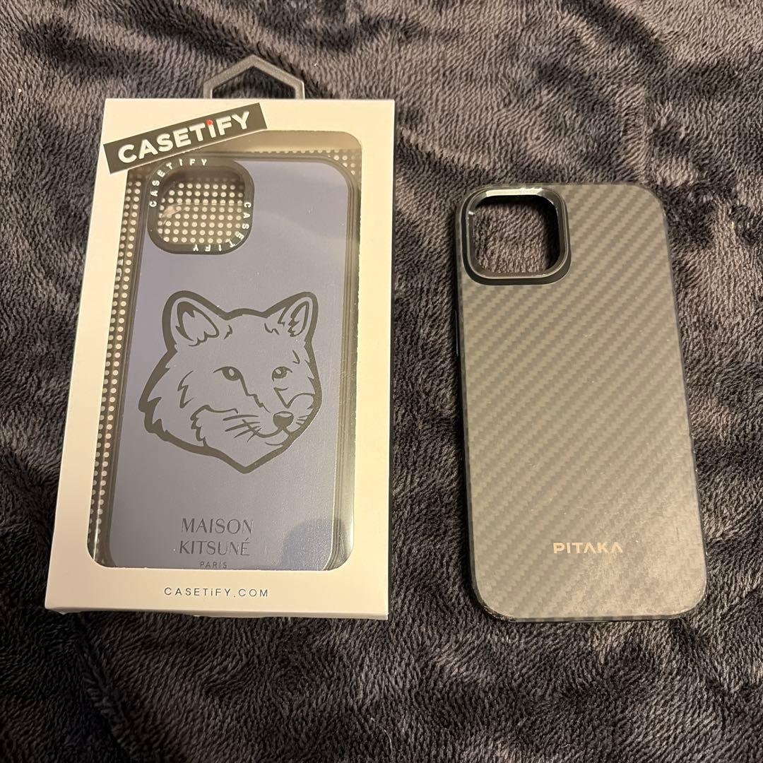 iPhone 15 256GB ブラック SIMフリー ケース付