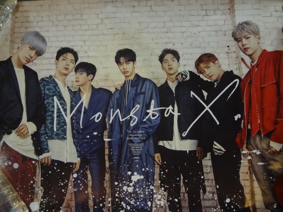 K-POPメンズアーティストポスター５０枚セット