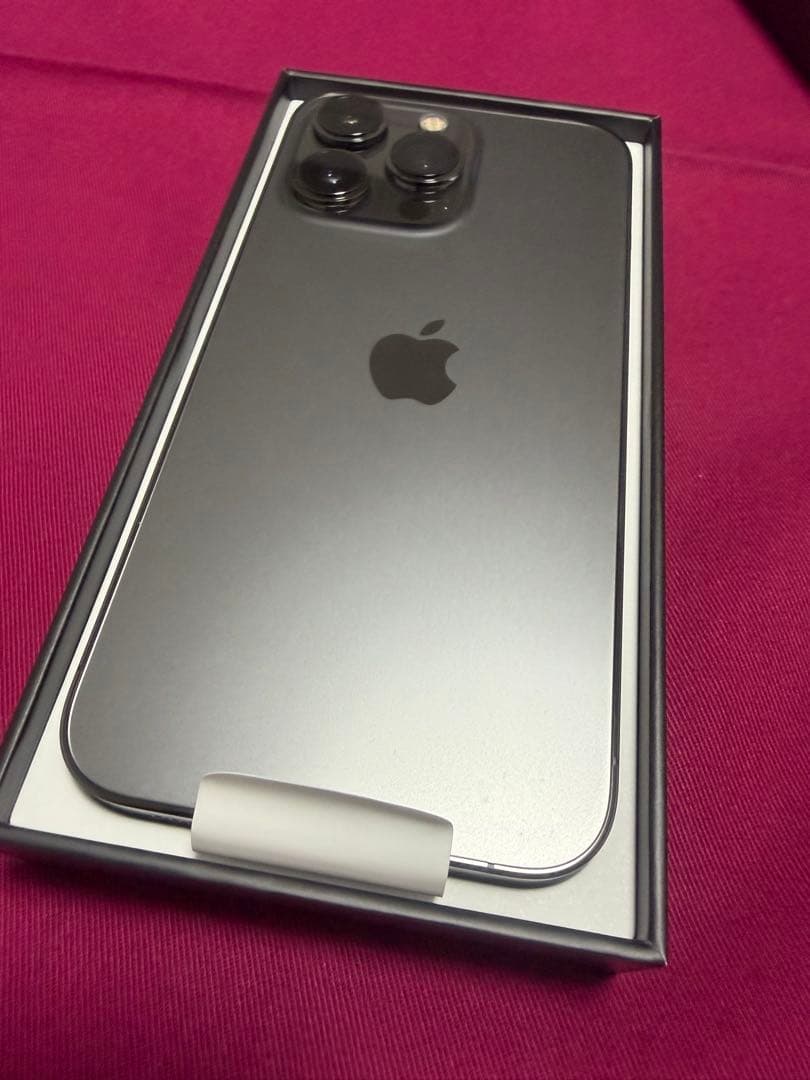 【SALE】【美品】Apple iPhone 13PRO グラファイト