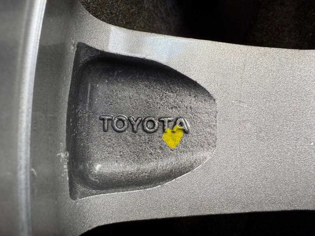 ［最終値］18クラウン 純正ホイール 18インチ 4本