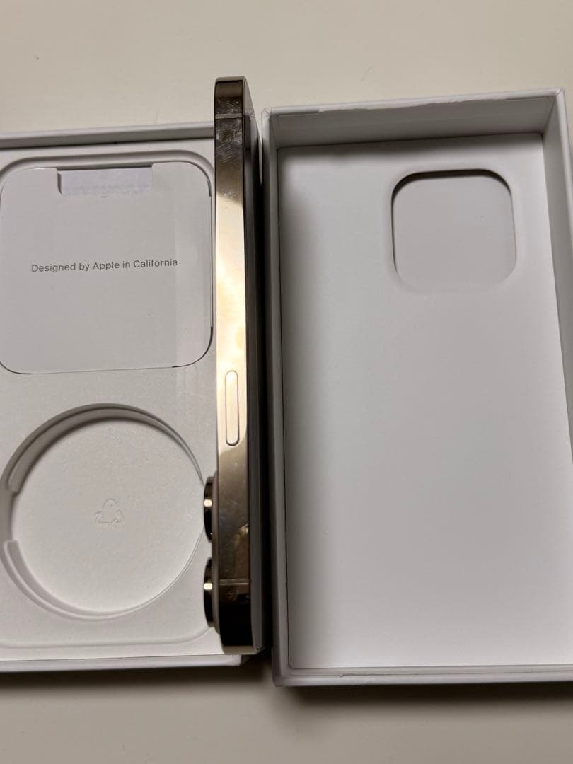 iPhone14 Pro 256GB ゴールド｜SIMフリー｜国内正規品｜箱付き