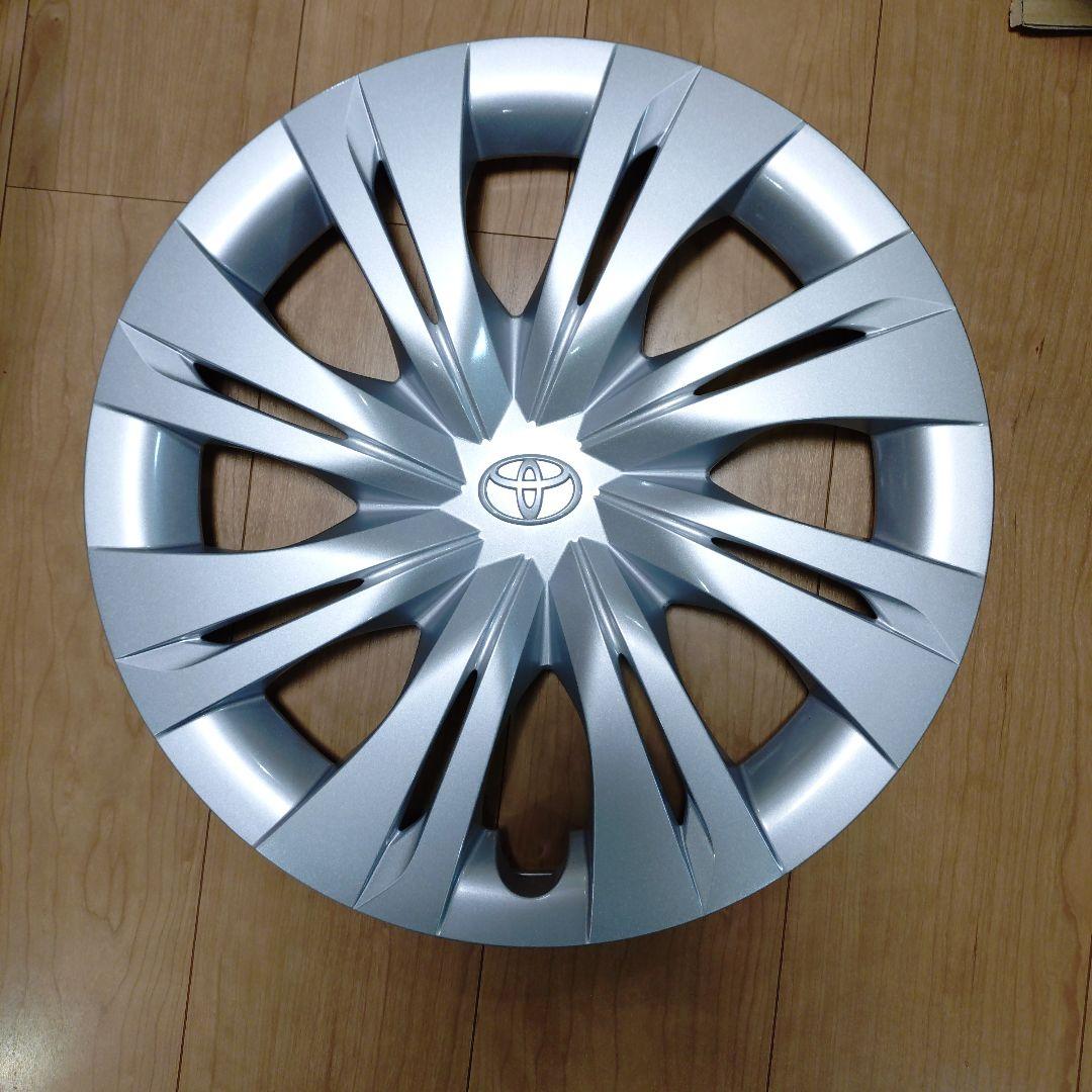 90 ノア　16インチ　純正ホイール　ホイールカバー　それぞれ4個　ナット20個