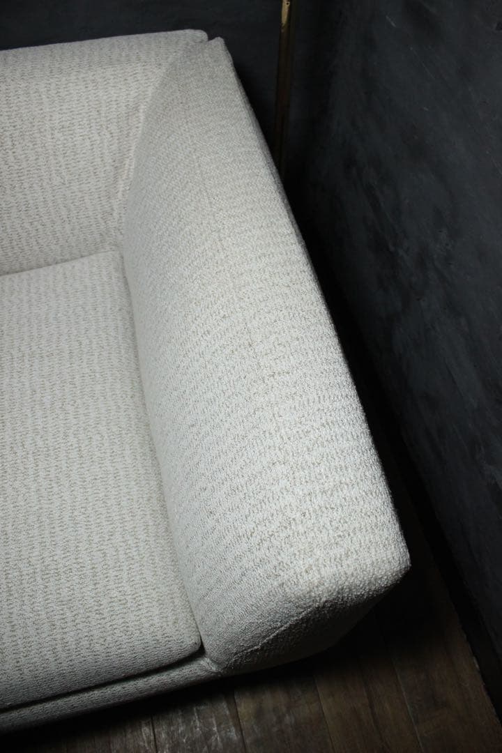 首都圏送無料〜フクラフィナンシェ80.6万 カウチ50L FE フェザーソファ