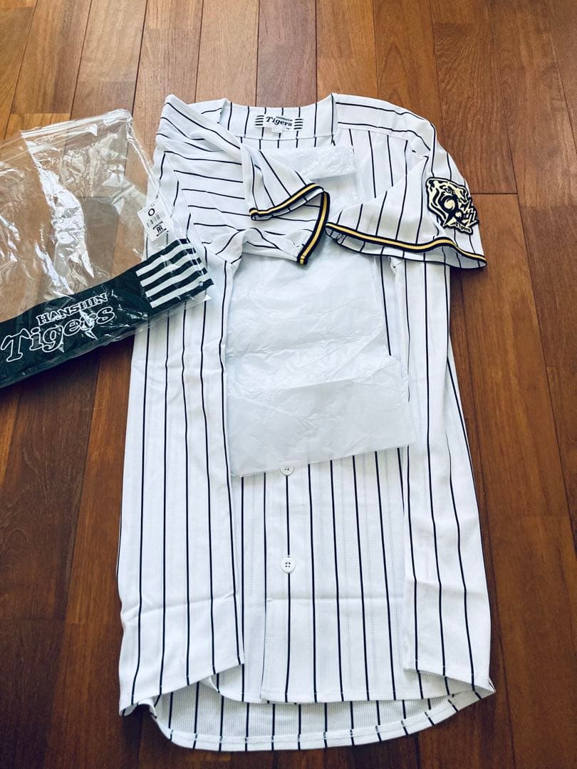 新品未使用　阪神タイガース 高橋 遥人 90周年　ユニフォーム O 刺繍　ミズノ