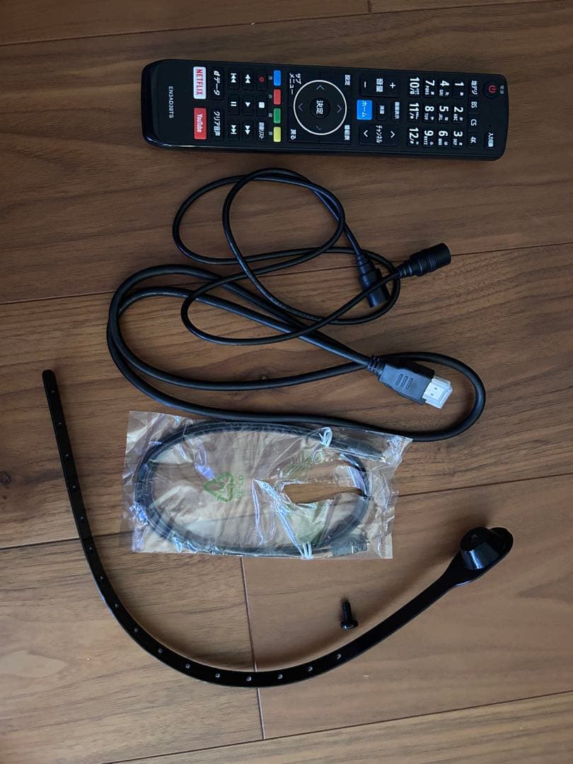 【美品】ハイセンス　Hisense　65インチテレビ　65U7E 4K