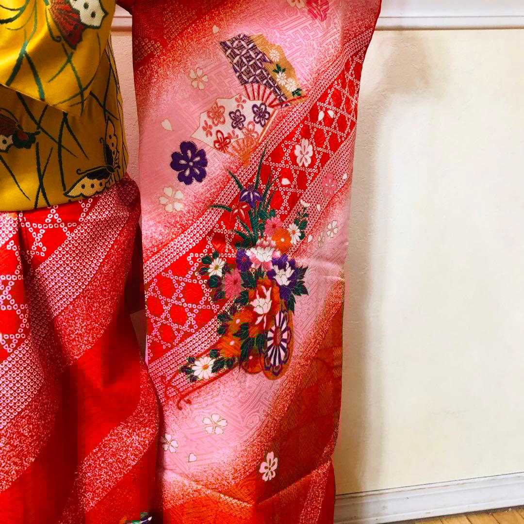 豪華7歳完全フルセット⭐︎人気赤地暈し絞り柄⭐︎花車金彩煌びやか逸品