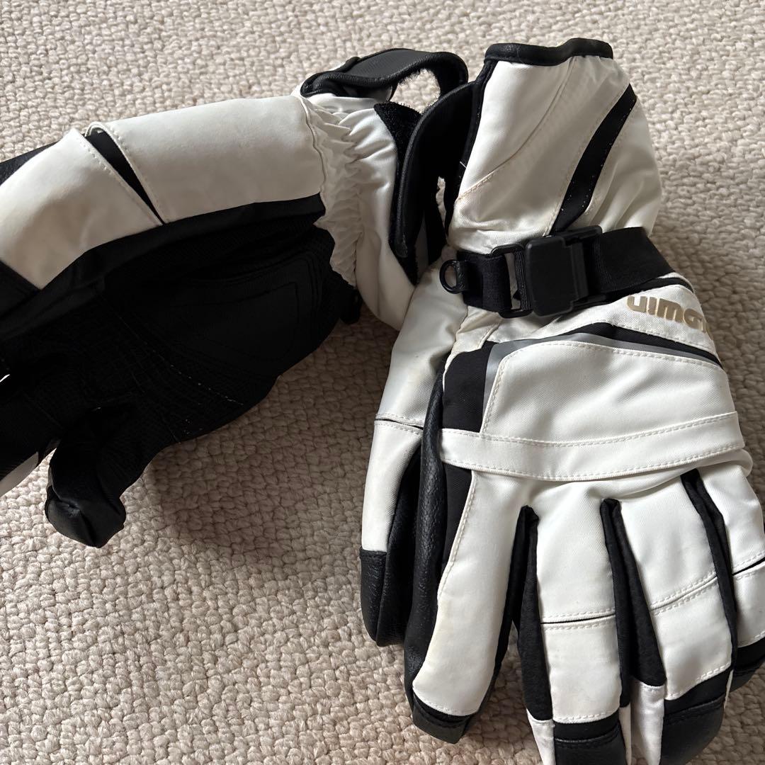 デサントスキーウェア ライトグレー ゴーグル 手袋付き