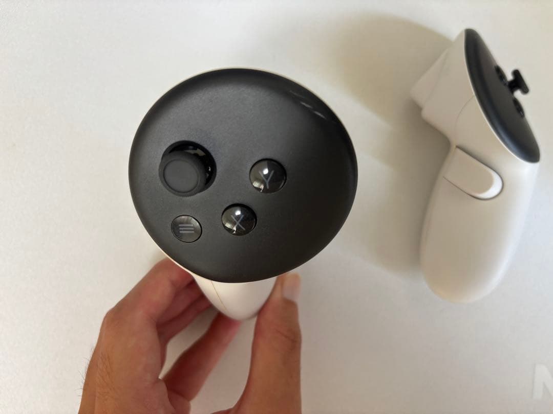  QUEST 3 128GB (コントローラー用充電式電池付属)