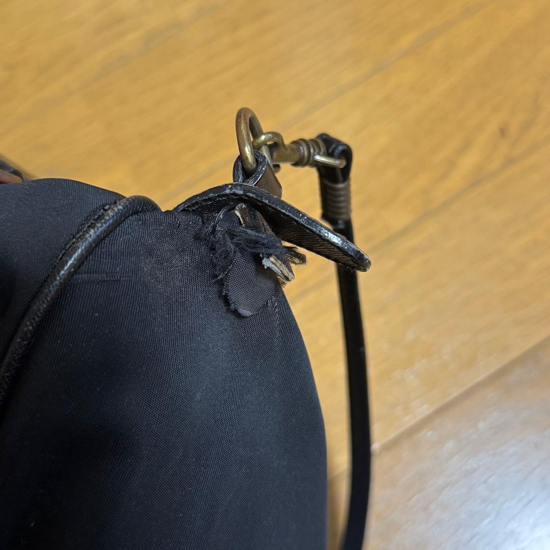 PRADA バッグ　ナイロン　ブラック