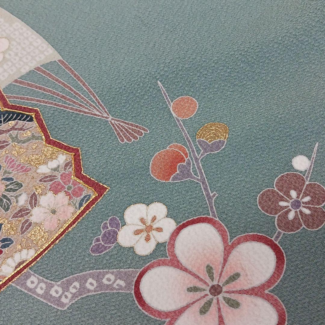 裄68.2、身丈158.3cm☆正絹　良家のちりめん訪問着　青磁色に扇面と梅