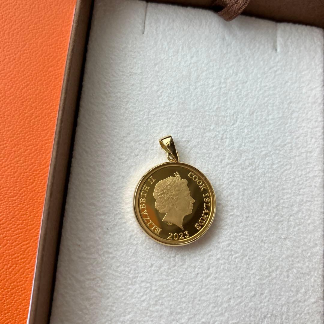 ロイヤルミント　純金記念　ペンダントトップ