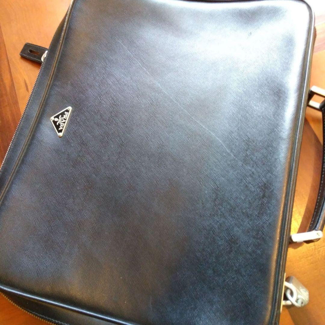 【希少】PRADA 本革サフィアーノレザーブリーフケース