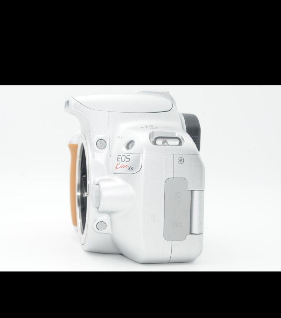 ▲新品レベル⑤ Canon EOS Kiss x9 ダブルレンズ