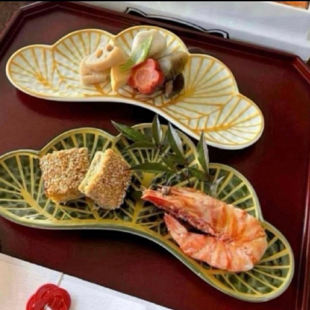 【新品】【大人気】有田焼幸楽窯　錦茶緑金松葉形前菜皿3枚セット　縁起物