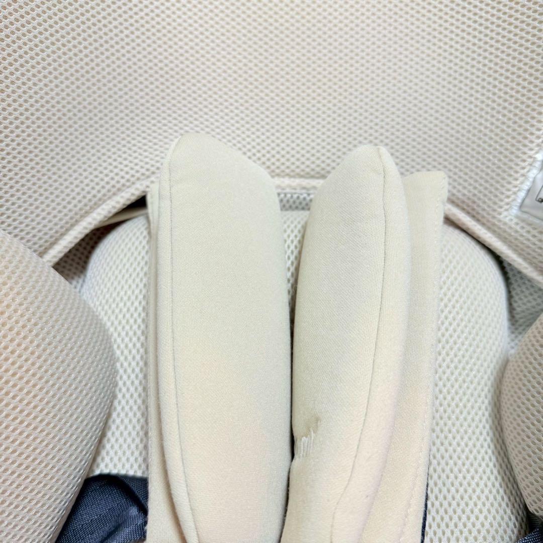 【極美品】コンビ クルムーヴスマート JN-570 ベージュ チャイルドシート